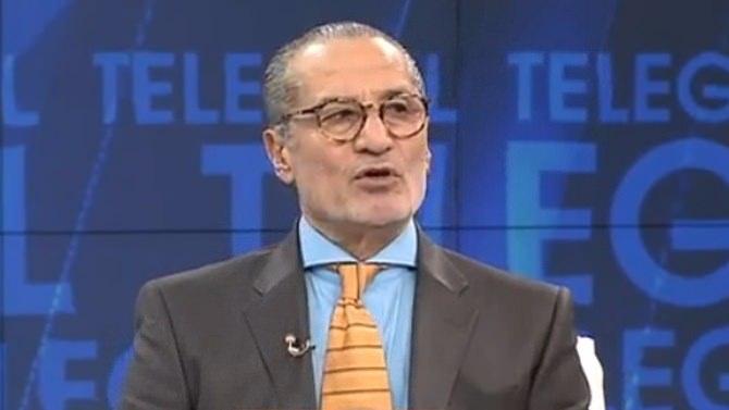 <p>Gökmen özdenak<br />
<br />
Cin olmadan peri olma! (Fenerbahçe kalecisi Recep Biler'e)</p>