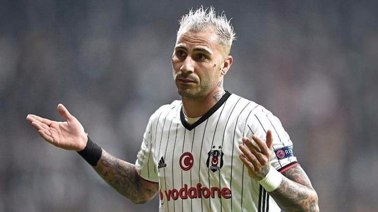 <p>25 - Ricardo Quaresma</p>
<p>Takım: Beşiktaş</p>