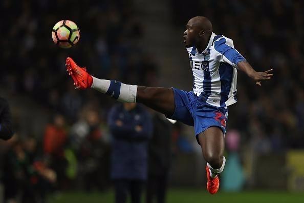 <p>2 - Danilo Pereira</p>
<p>Takım: Porto</p>