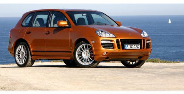 <p>Robin Van Persie - Porsche Cayenne</p>

<p> </p>
