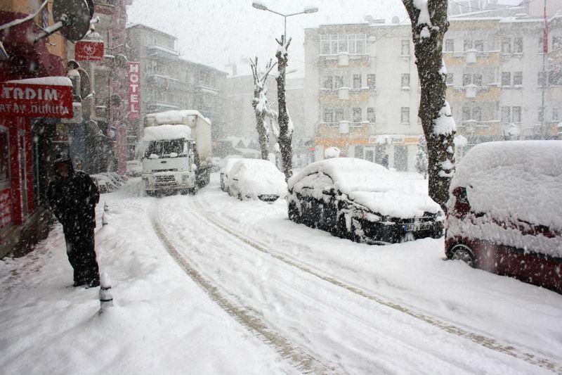 <p>BARTIN</p>
