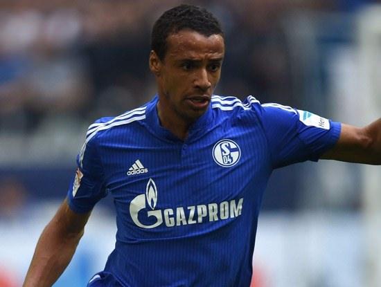 <p><strong>Joel Matip (Stoper)</strong><br />
<br />
Schalke 04 ==> Liverpool Bonservissiz</p>