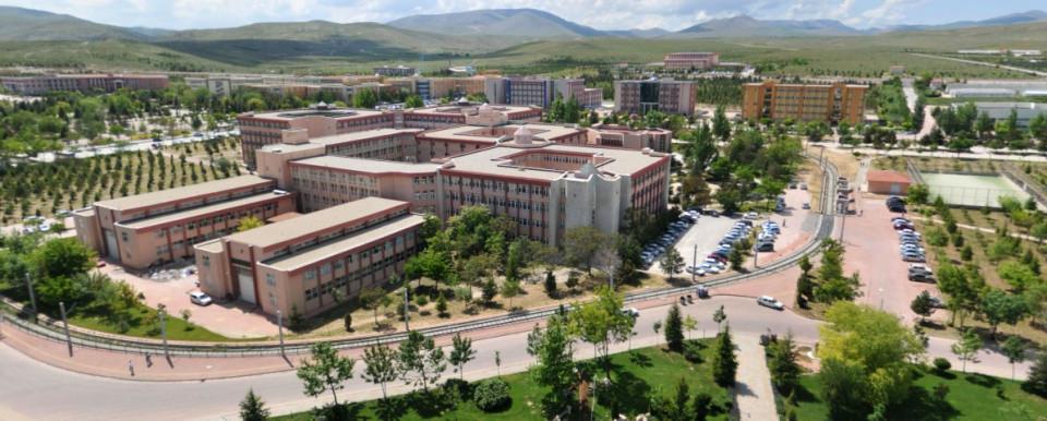 <p>Selçuk Üniversitesi: 32 akademik personel alacak. Son başvuru 18 Mayıs.</p>

<p> </p>
