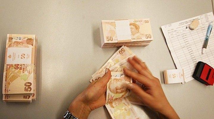 <p><strong>İKİLİ FON SİSTEMİ</strong><br />
<br />
İkili fon sistemi kurulacak. Bunun Kıdem Tazminatı Fonu-Kıdem Garanti Fonu olması öngörülüyor.</p>
<p> </p>