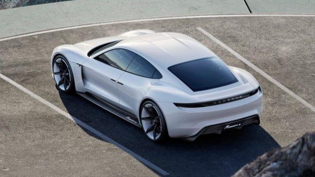 <p>Porsche’nin ilk elektrikli otomobili olan Mission E’nin 2019 yılında yola çıkması bekleniyor.</p>
