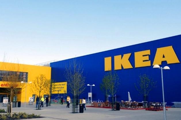<p><strong>IKEA</strong><br />
<br />
Markanın kurucusu Ingvar Kamprad'ın isminin ve yetiştiği yer olan Elmtaryd Agunnaryd'ın baş harfleri</p>
