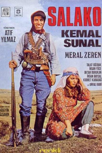 <p>İşte Yeşilçam'ın çeşitli dönemlerini örnekleyen ve çok konuşulan film afişleri</p>