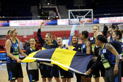 Fener finalde! Kadınlar Avrupa Ligi Sekizli Finalleri'nde Fenerbahçe, Good Angels Kosice'yi mağlup ederek, ilk kez bir Türk takımı finale yükseldi...