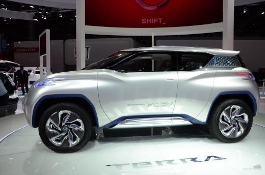 Nissan Terra Konsepti - 11-20 Ocak tarihleri arasında gerçekleşecek fuarın organizatörleri 350.000 civarı ziyaretçi bekliyorlar.