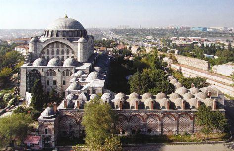 Mimar Sinan'ın aşkını yansıtan cami