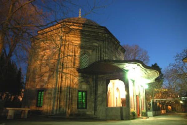 <p>Sultan II. Bayezid-ı Veli Han Türbesi</p>
<p>Bayezid Camii haziresi Bayezid - Fatih</p>