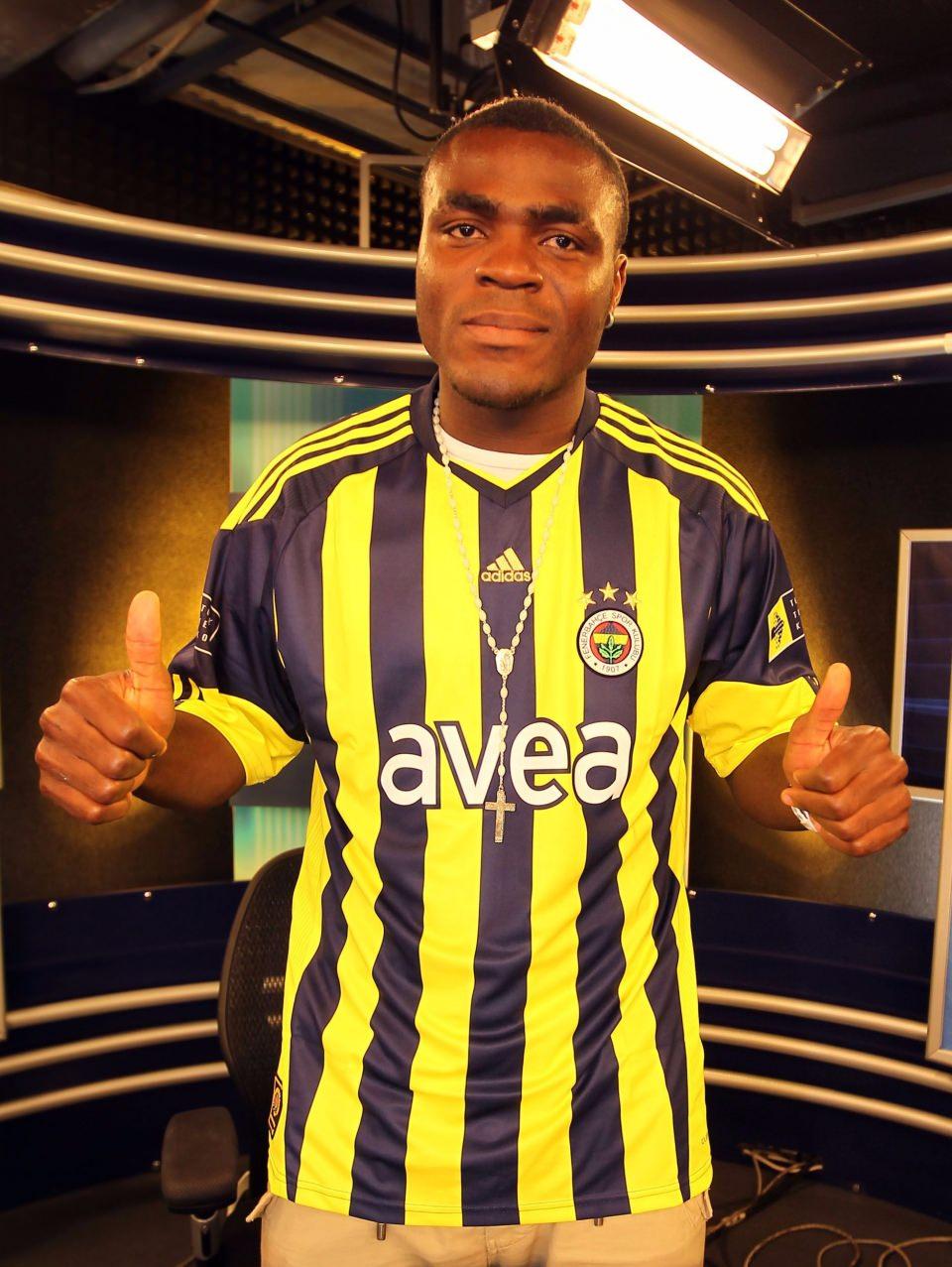 <p>8-Emmanuel Emenike (9 milyon Euro) 2011 yılında Karabükspor'dan transfer edilen Emenike, kısa bir süre sonra şike iddiaları nedeniyle 10 milyon Euro'ya Rusya'ya satılmıştı.</p>
<p> </p>