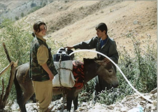 Teröristlerin üzerinden çıkan fotoğraflar o sefil hayatın bir göstergesi....