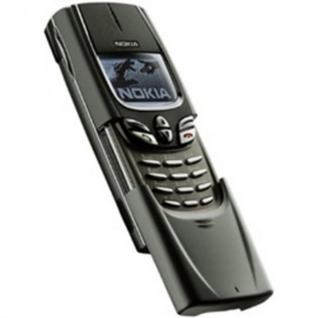 <p>2000-Nokia 8890</p>