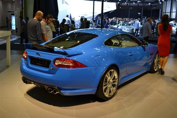   Jaguar XKR-S