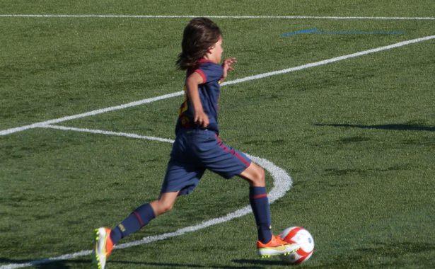 <p>Lionel Messi'nin veliahtı olarak gösterilen 11 yaşındaki İrlandalı Zak Gilsenan için Avrupa'nın büyük kulüpleri harekete geçti.</p>

<p> </p>
