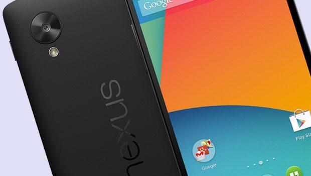 4.95 inç, 1080p HD IPS (her açıdan net görüntü sunan ekran teknolojisi) ekrana sahip olan Nexus 5, Android’in en yeni versiyonu Kit Kat (4.4) ile sunulan ilk akıllı telefon olma özelliğini taşıyor.