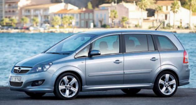 <p>35- OPEL ZAFIRA 1.8 16V 1.8 lt’lik Active Select şanzımanlı Zafira, ortalama 7.1 lt/100 km tüketir.</p>