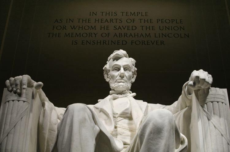 <p>Lincoln Memorial (ABD).</p>
