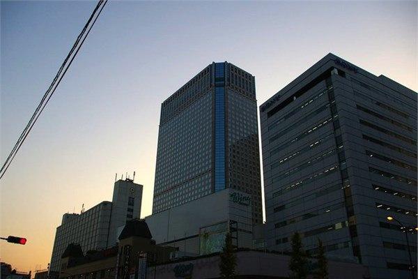 <p>6- Shinagawa Prince Hotel</p>
<p>Japonya'da yer alan oteldeki oda sayısı 3680. Nauru'nun tüm nüfusu burada kalabilir</p>