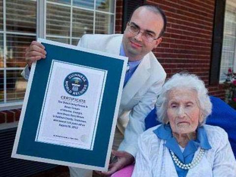 <p><strong>En ilginç rekorlar</strong><br />
<br />
Dünyanın yaşayan en yaşlı insanı ABD'li Besse Cooper, 116'ncı doğum gününü 26 Ağustos'ta kutladı.</p>