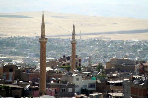 <p>Siirt: 164 bin 306 seçmen, 718 sandıkta oy kullanacak.</p>