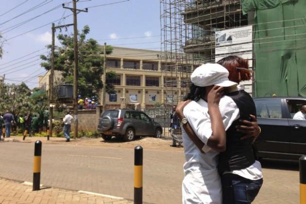 Kenya'nın başkenti Nairobi'de dün lüks bir alışveriş merkezine düzenlenen kanlı baskında en az 59 kişi öldürüldü, 175 kişi yaralandı.