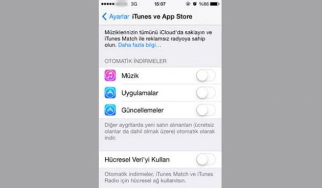 <p><strong>4)Otomatik güncellemeleri kapatın</strong> Otomatik güncellemeler IOS7'nin kolaylıklarından biri fakat aynı zamanda bataryayı oldukça zorlayan ve telefonu da yavaşlatan bir özellik. Bunu kapatmanız, telefonun daha hızlı çalışmasını sağlayacaktır. Ayarlar'dan iTunes ve Appstore'u seçip bu özelliği kapatabilirsiniz.</p>