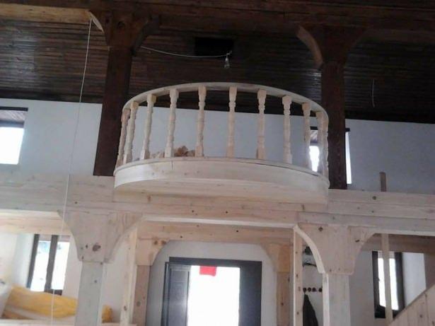 <p>50 yıl sonra restore edilerek yeniden ibadete açılan Kerim Koyu Eski Cuma Camii ile belki de bir tarihin yok olması da önlendi.</p>
