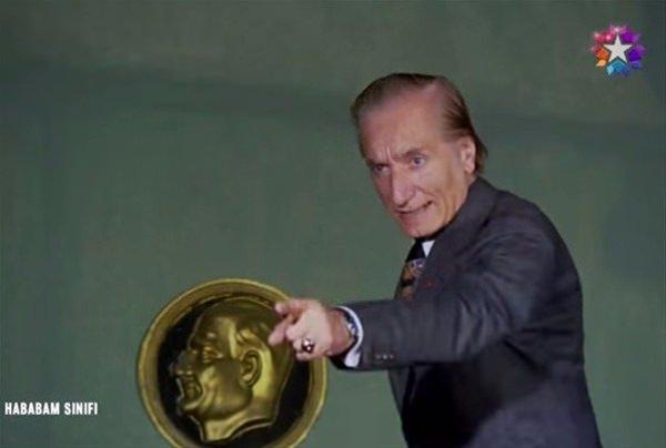 <p>Ertuğrul Bilda 22 Ocak 1915 - 10 Aralık 1993</p>