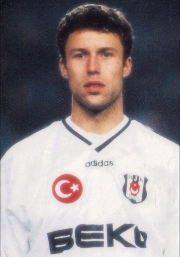<p>RONNY JOHNSEN - Türkiye'ye gelen tartışmasız en iyi savunma oyuncularından biriydi. Ancak Beşiktaş macerası sadece 1 sezon sürdü.</p>

<p> </p>
