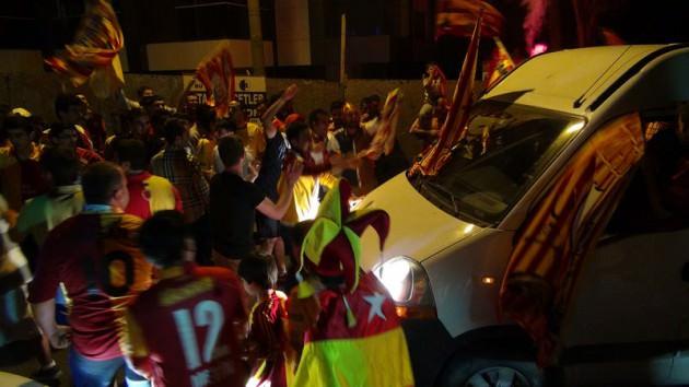 <p>vayy ne maçtı arkadaş denilecek bir maç, ya o yürüyüş yolundaki coşku? :)</p>