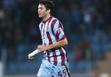 <p>Milan Stepanov, Trabzonspor'dan Porto'ya: 3,5 milyon Euro</p>