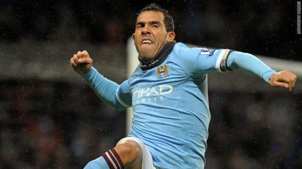 <p><strong>2 başarılı sezon geçirdiği Manchester United'dan, ezeli rakip Manchester City'ye geçti. Ücretsiz olarak...</strong></p>
