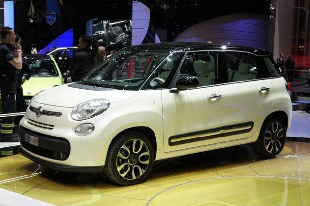<p>Fiat 500L 1.3<br />2013 517 TL<br />2014 537 TL<br /><br />Fiat 500L 1.6<br />2013 827 TL<br />2014 860 TL</p>