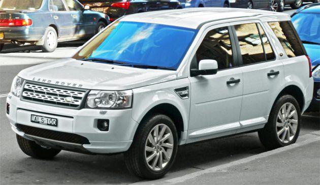 <p>LAND ROVER – Freelander 2 Premium HSE Si4<br />65.588 €</p>