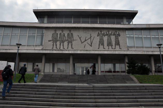 <p>Tüm Yugoslavya halklarının tarihi müzesi olarak inşa edilen müze 1950 yılında yapılmış.</p>
