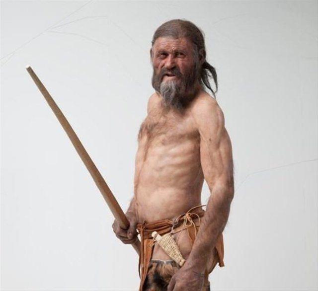 <p>Araştırmacılar, Ötzi adını verdikleri Taş Devri adamının yanında bir yay, 14 ok, bir bıçak ve bakır bir balta taşıdığını tespit ettiler...</p>
<p> </p>