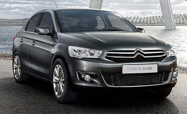 <p>Citroen C-Elysee (1.2 VTi 72 HP M/T Attraction) 33 bin 400 TL</p>