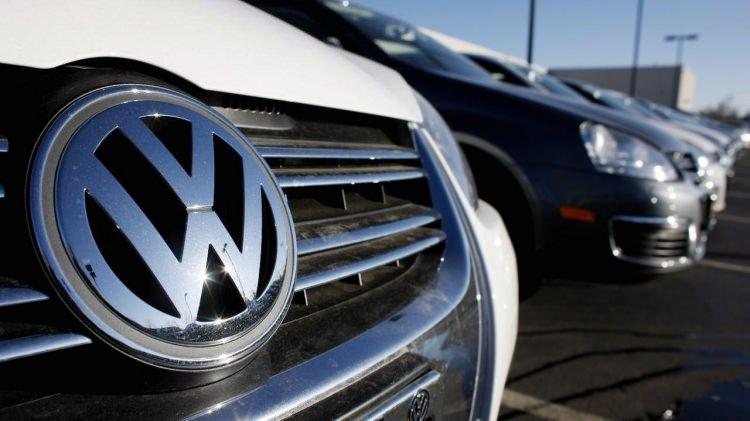 <p>Şirket yetkililerinin verdiği bilgiye göre Audi ve Skoda markaları da dahil edildiğinde bu sayı 385 bini buluyor. İsviçre'de ise 22 bin aracın geri çağırıldığı belirtildi. Tüm dünya genelinde geri çağırılan araç sayısı ise 766 bin olarak gerçekleşti.</p>

