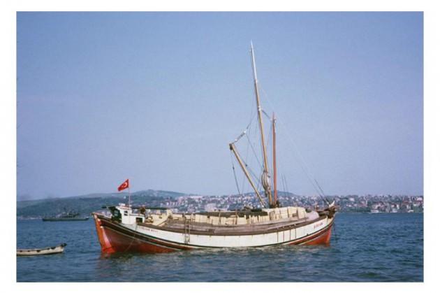<p>Indiana Üniversitesi, Charles W. Cushman fotoğraf koleksiyonundan eski İstanbul fotoğrafları çıktı. Günümüze kıyasla daha tenha görülen İstanbul'un bu fotoğrafları 1965 yılında çekilmiş.</p>