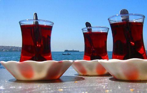 Günde 1-5 bardak arası çay için (şekersiz). 