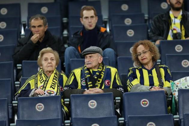 <div class="resimAlti">Yalova: %36 FB - %35 GS - %20 BJK</div>