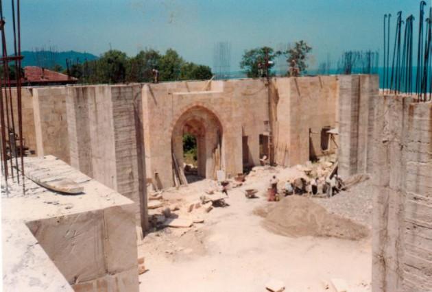 Kendine hayran bıraktıran cami