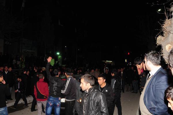Müvekkillerinin tutuklu kalmasını gerektirecek koşullar bulunmadığını savunan diğer sanık avukatları da kaçma şüphesi olmayan sanıkların tahliyesini istedi.
