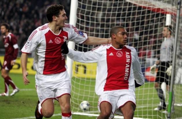 22.AFC Ajax Amsterdam Hollanda 1.921,5