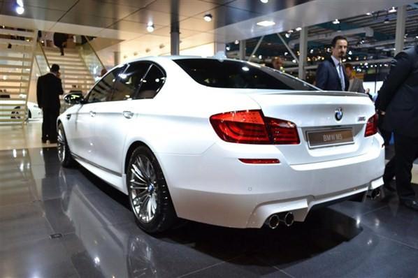   BMW M5
