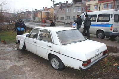 HURDA ARACI OLANLAR  Maliye Bakanlığı hurda araç model yılını 1985'ten 1990'a çekerken, hurdaya çıkan araçlar da bu yıl teslim edilmeye başlayacak.
