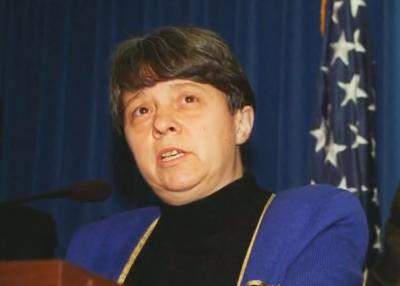 <p>07. Mary Jo White</p>