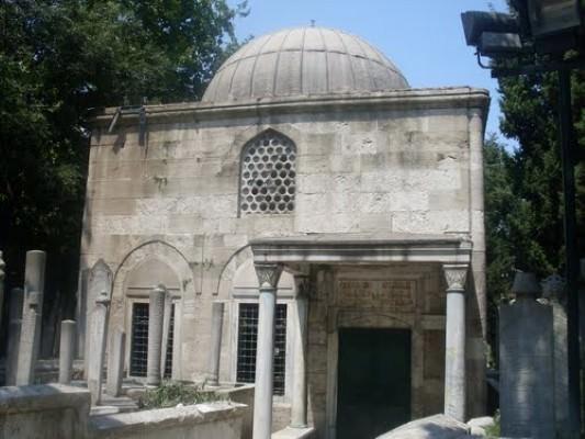 <p>Feridun Paşa Türbesi</p>
<p>Beybaba Sokak - Eyüp</p>